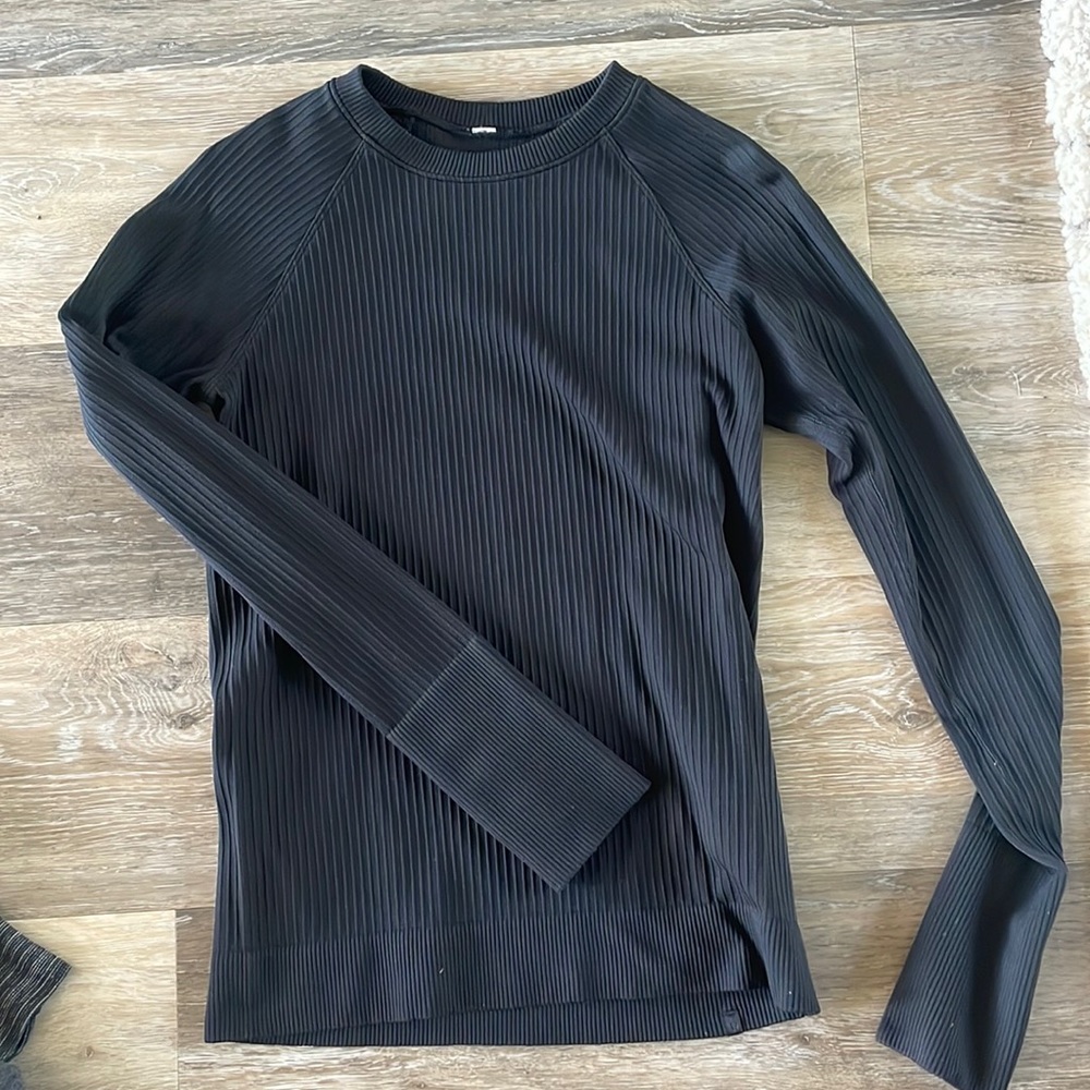 Lululemon Ribbed Swiftly LS